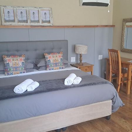 African Dawn B&B Calvinia Екстер'єр фото