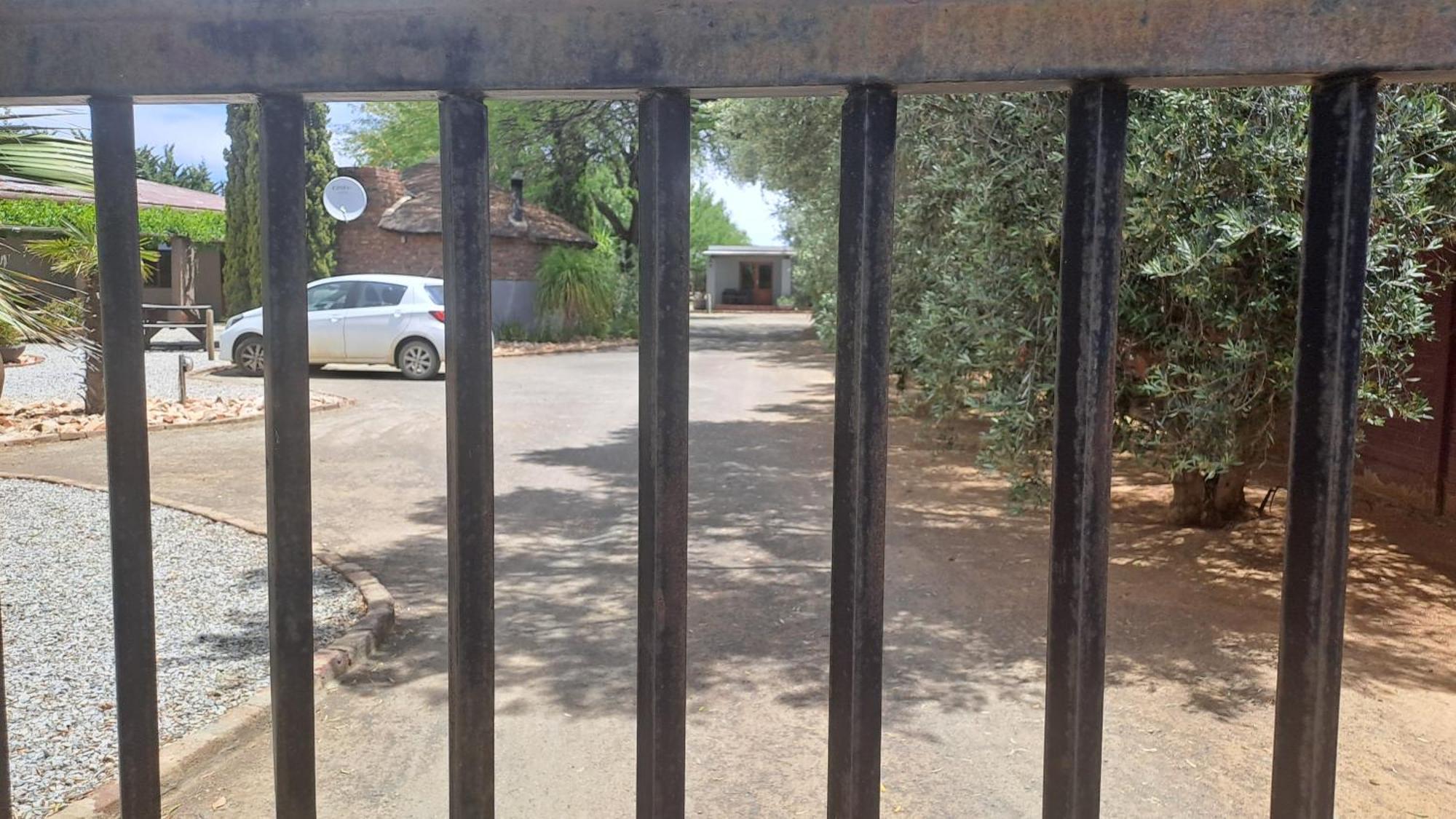 African Dawn B&B Calvinia Екстер'єр фото